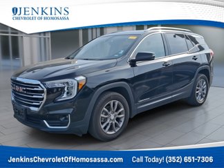 Certified 2024 GMC Terrain SLT image 1