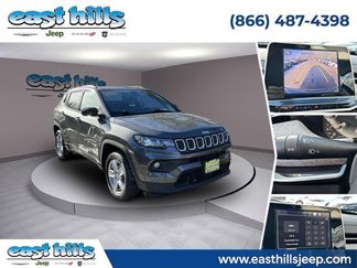 Certified 2022 Jeep Compass Latitude image 1