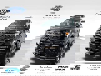 Certified 2021 Ford Explorer XLT image 1