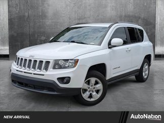 Used 2017 Jeep Compass Latitude image 1