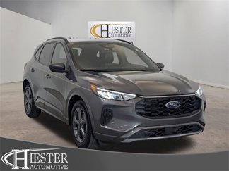 Used 2023 Ford Escape ST-Line w/ Cold Weather Package image 1
