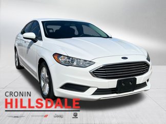 Used 2018 Ford Fusion SE image 1