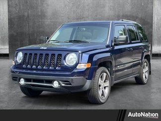 Used 2016 Jeep Patriot High Altitude image 1