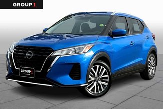 Used 2023 Nissan Kicks SV image 1
