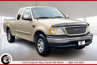 Used 1999 Ford F250 2WD SuperCab image 1