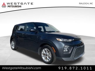 Used 2020 Kia Soul S image 1