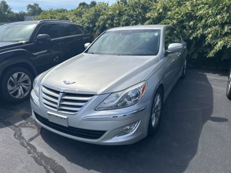 Used 2012 Hyundai Genesis 3.8 image 1