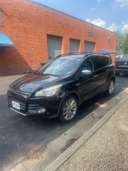 Used 2016 Ford Escape SE w/ SE Chrome Package image 1