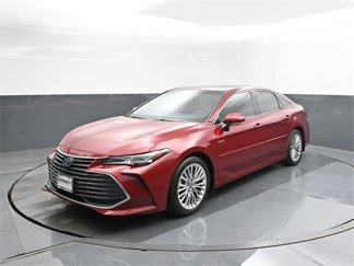 Used 2020 Toyota Avalon Limited image 1