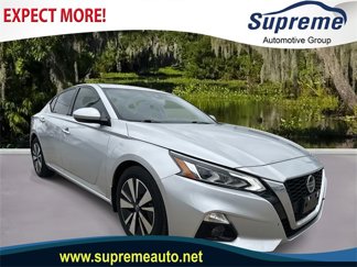 Used 2020 Nissan Altima 2.5 SV image 1