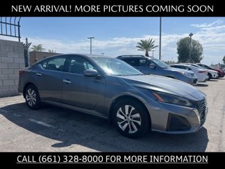 Used 2023 Nissan Altima 2.5 S image 1