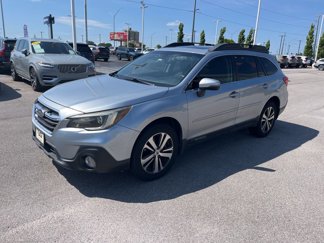 Used 2018 Subaru Outback 2.5i Limited image 1