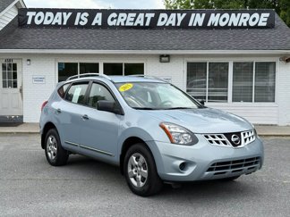 Used 2015 Nissan Rogue S w/ Convenience Package image 1