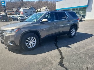 Used 2019 Chevrolet Traverse LT image 1