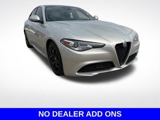Used 2021 Alfa Romeo Giulia Sprint w/ Nero Edizione image 1