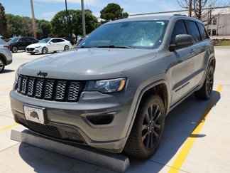 Used 2019 Jeep Grand Cherokee Altitude image 1