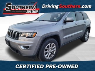 Certified 2021 Jeep Grand Cherokee Laredo image 1