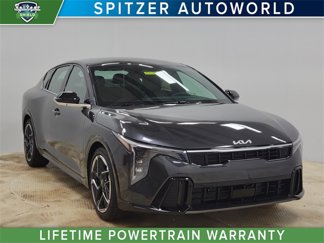 New 2025 Kia K4 GT-Line image 1