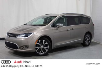 Used 2018 Chrysler Pacifica Limited w/ Tire & Wheel Group image 1