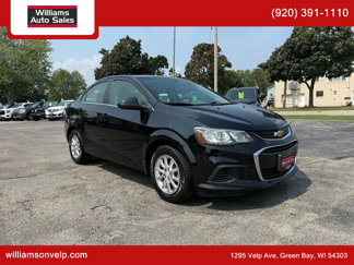 Used 2018 Chevrolet Sonic LT image 1