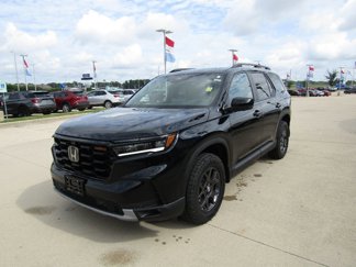 New 2025 Honda Pilot TrailSport image 1