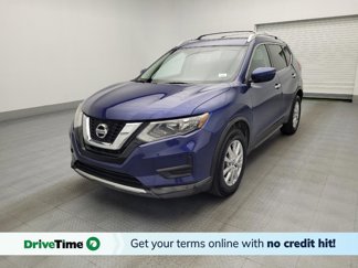 Used 2017 Nissan Rogue SV image 1