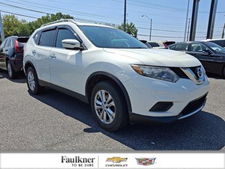 Used 2016 Nissan Rogue SV w/ SV Moonroof Package image 1