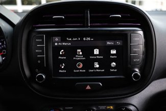 Used 2022 Kia Soul LX w/ Technology Package image 1