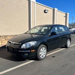 Used 2012 Hyundai Elantra GLS image 1