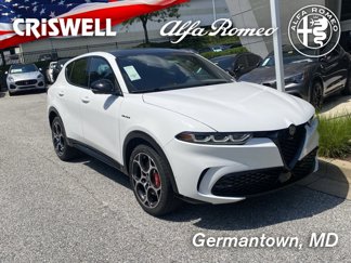 New 2025 Alfa Romeo Tonale w/ Premium Package image 1