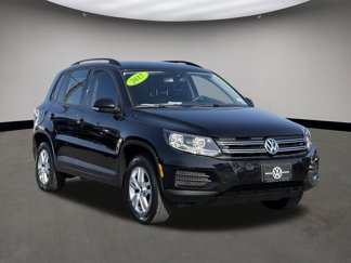 Used 2017 Volkswagen Tiguan S image 1