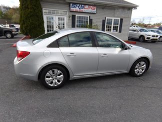 Used 2014 Chevrolet Cruze LS image 1