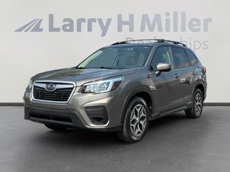 Used 2020 Subaru Forester Premium image 1