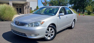 Used 2005 Toyota Camry XLE image 1