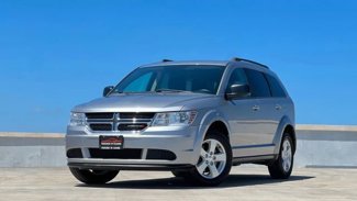 Used 2017 Dodge Journey SE w/ Flexible Seating Group image 1