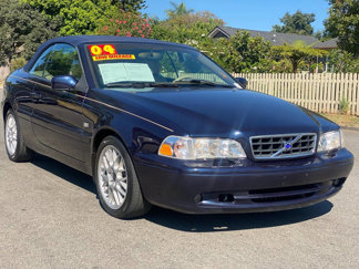 Used 2004 Volvo C70 LT image 1