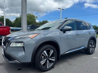 Used 2022 Nissan Rogue SL w/ SL Premium Package image 1