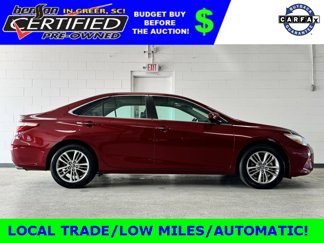 Used 2017 Toyota Camry SE image 1