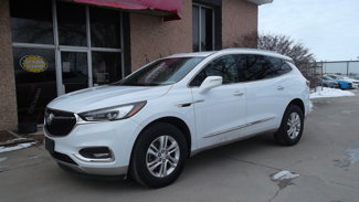 Used 2021 Buick Enclave Essence image 1