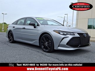 Certified 2022 Toyota Avalon XSE image 1