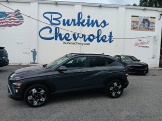 Used 2024 Hyundai Kona SEL image 1
