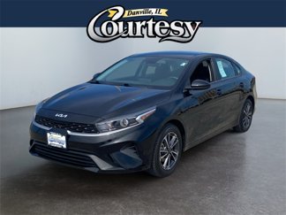 Used 2022 Kia Forte LXS image 1