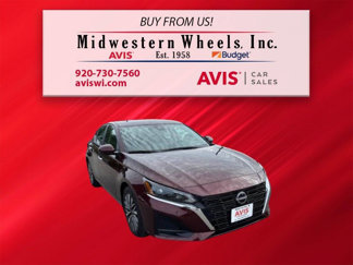 Used 2024 Nissan Altima 2.5 SV w/ SV Premium Package image 1