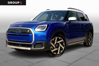 New 2025 MINI Cooper Countryman SE image 1
