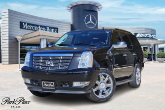 Used 2013 Cadillac Escalade Luxury image 1
