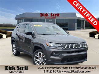 Certified 2022 Jeep Compass Latitude image 1