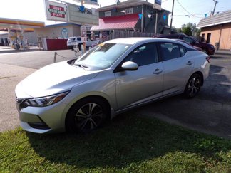 Used 2022 Nissan Sentra SV image 1