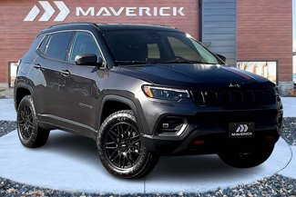 Used 2022 Jeep Compass Trailhawk w/ Trailhawk Elite Group image 1