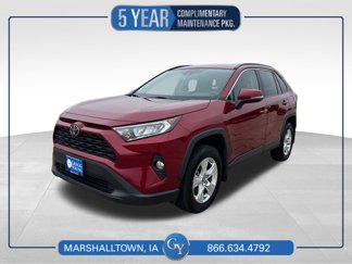 Used 2020 Toyota RAV4 XLE image 1