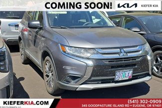 Used 2018 Mitsubishi Outlander ES image 1